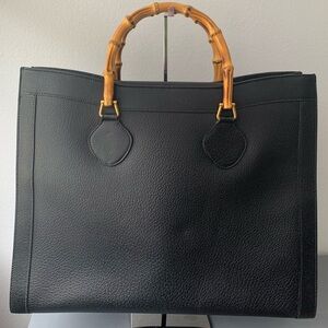 (16) GUCCI 90s Diana black